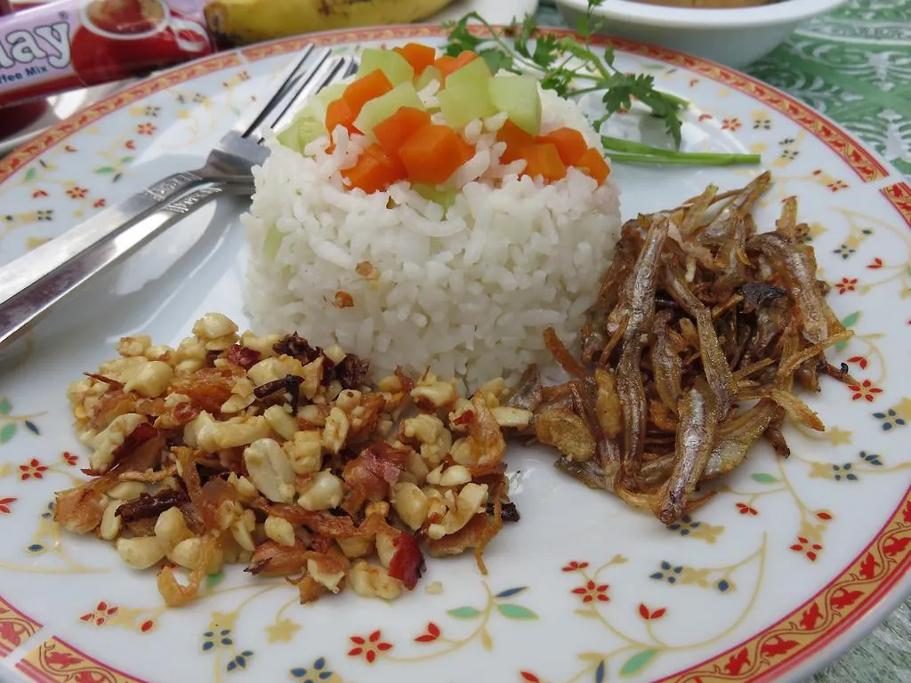 Okinawa Guest House Yangon